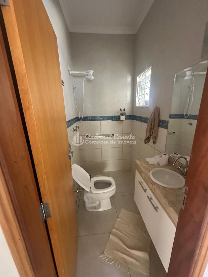 Casa, 4 quartos, 250 m² - Foto 29