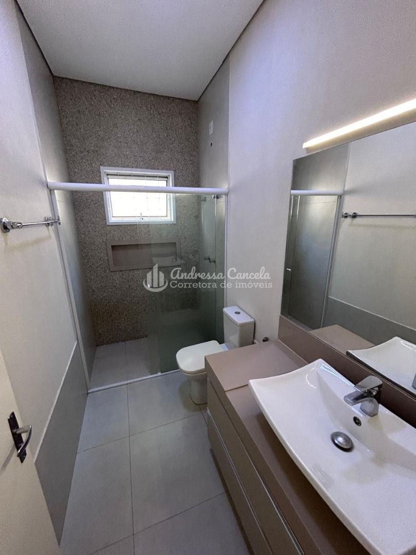 Casa, 3 quartos, 220 m² - Foto 13