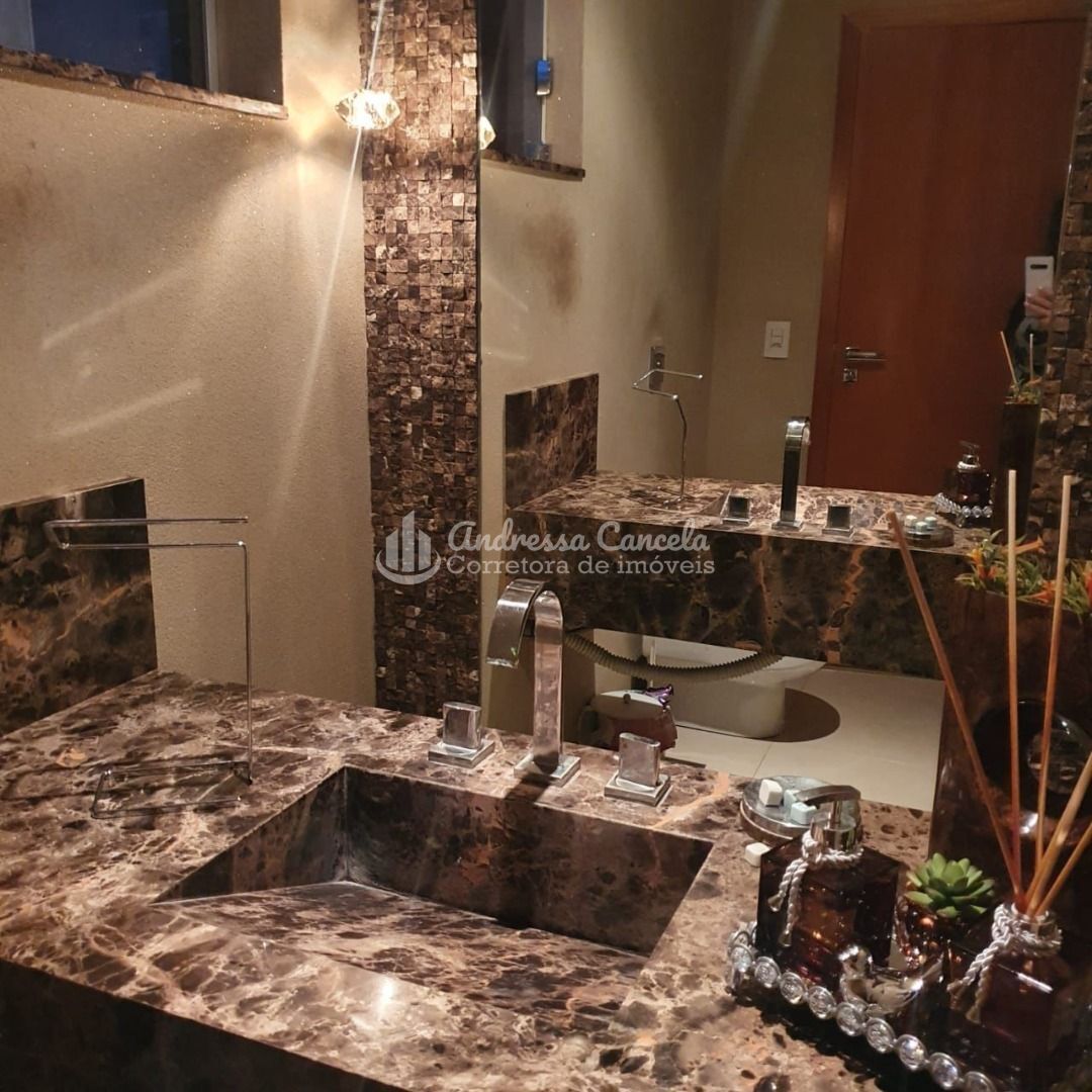 Sobrado, 3 quartos, 240 m² - Foto 4