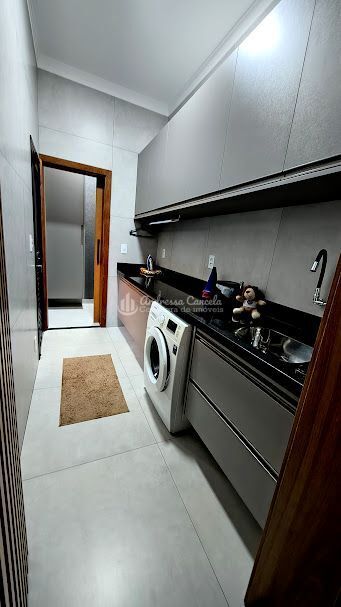 Sobrado, 4 quartos, 305 m² - Foto 19