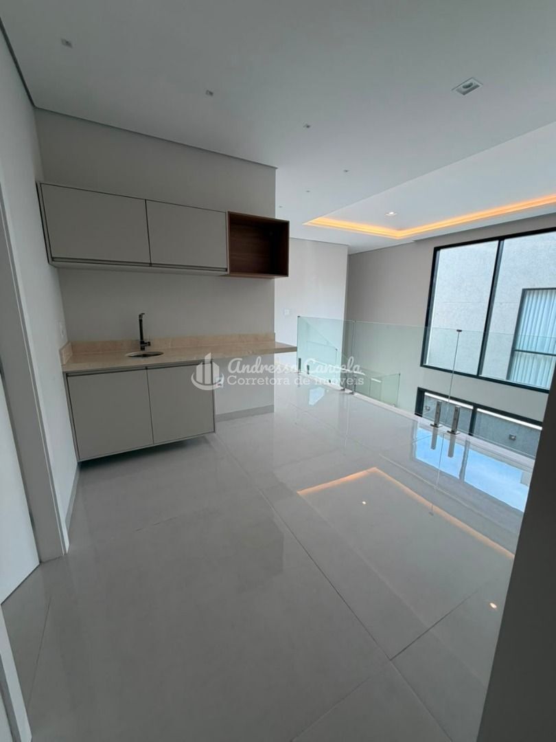 Sobrado, 4 quartos, 402 m² - Foto 17