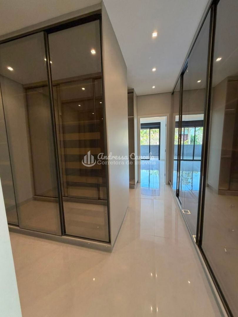 Sobrado, 4 quartos, 402 m² - Foto 20
