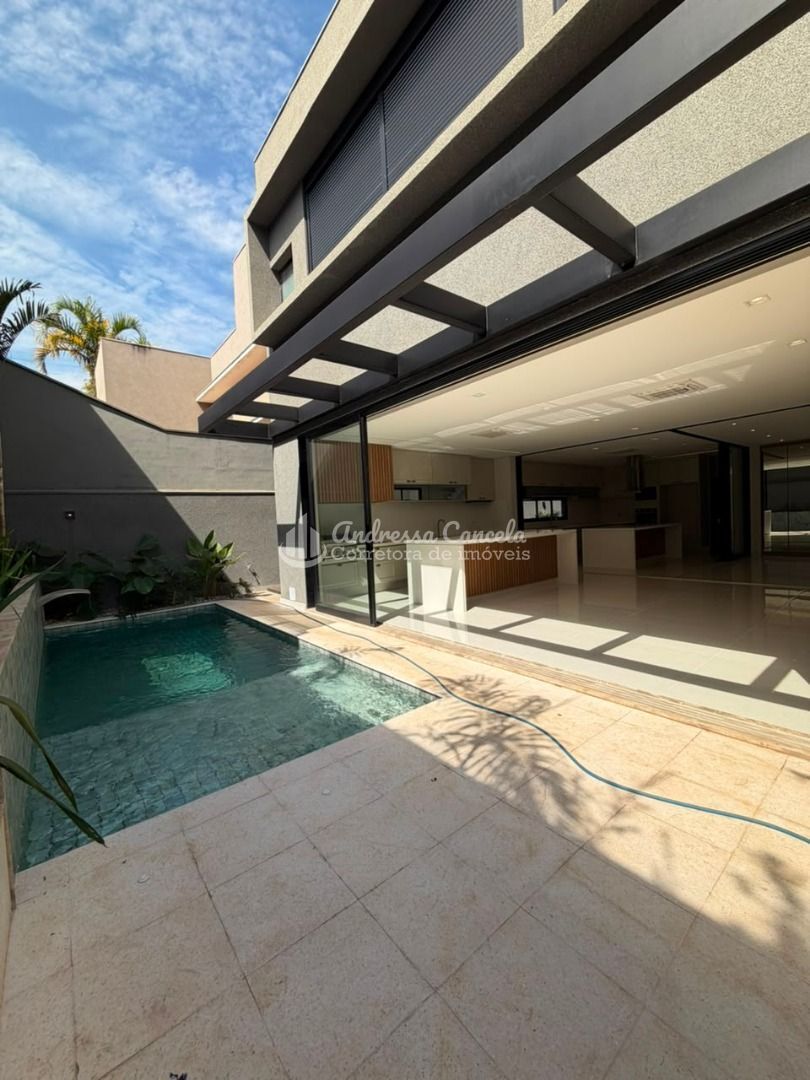 Sobrado, 4 quartos, 402 m² - Foto 1