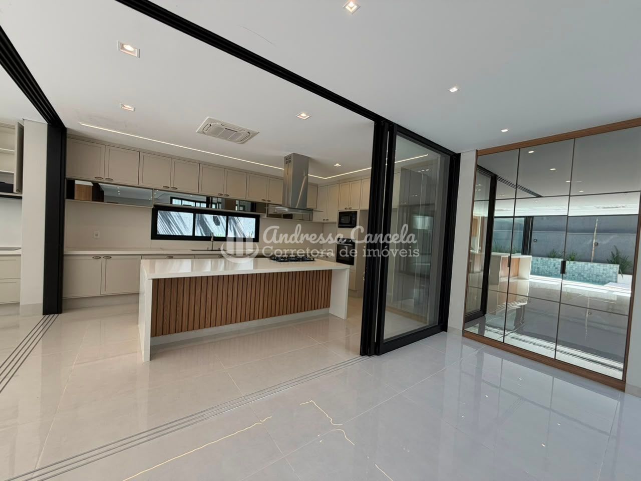 Sobrado, 4 quartos, 402 m² - Foto 22