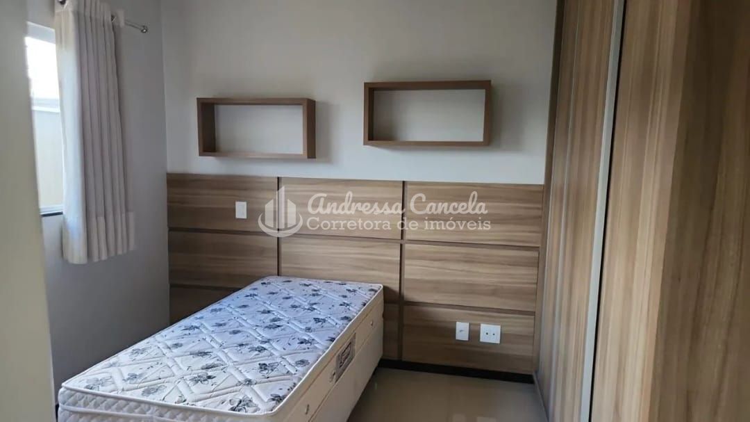 Casa, 4 quartos, 250 m² - Foto 4
