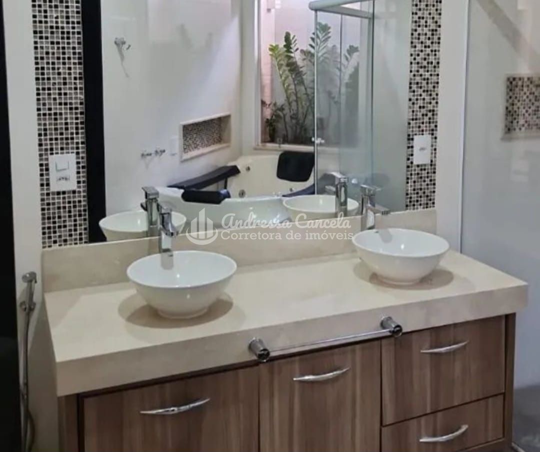 Casa, 4 quartos, 250 m² - Foto 10