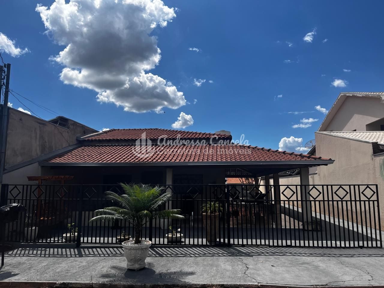 Chácara, 3 quartos, 535 m² - Foto 1