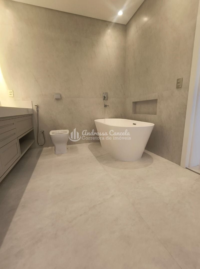 Casa, 4 quartos, 415 m² - Foto 35
