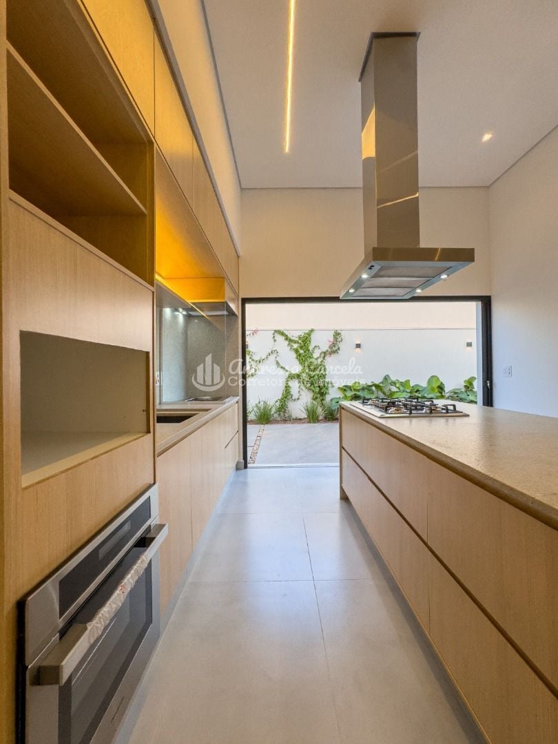 Casa, 3 quartos, 203 m² - Foto 8