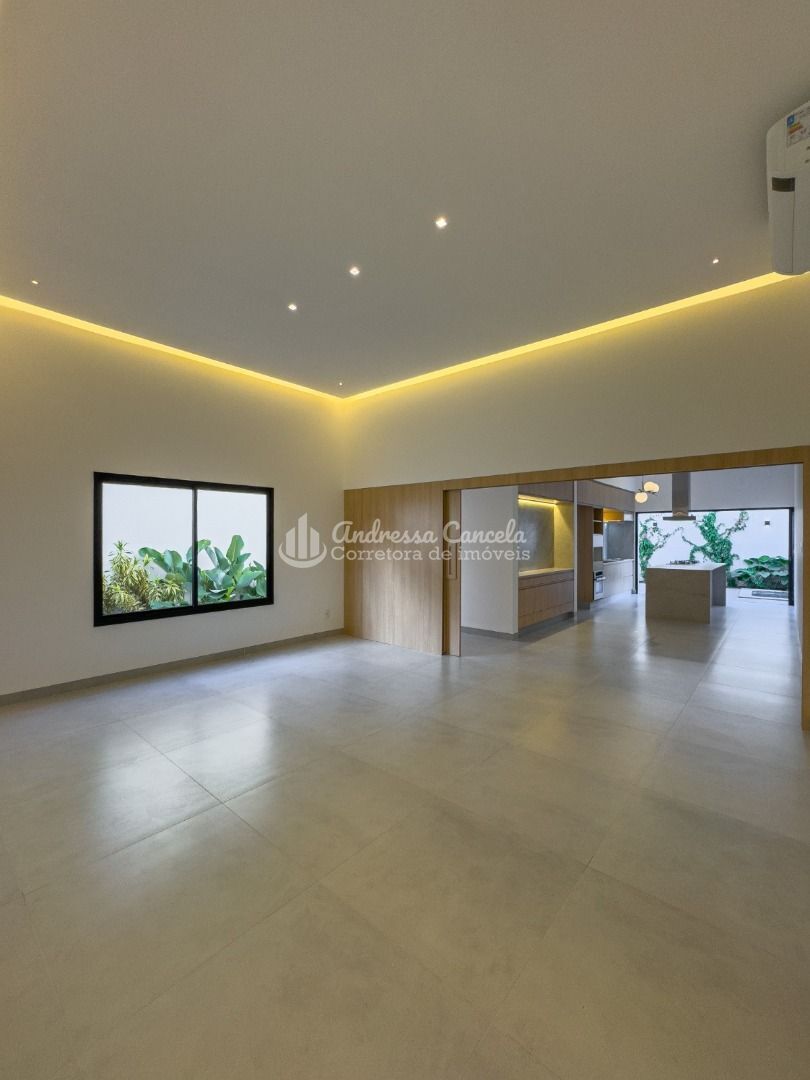 Casa, 3 quartos, 203 m² - Foto 24