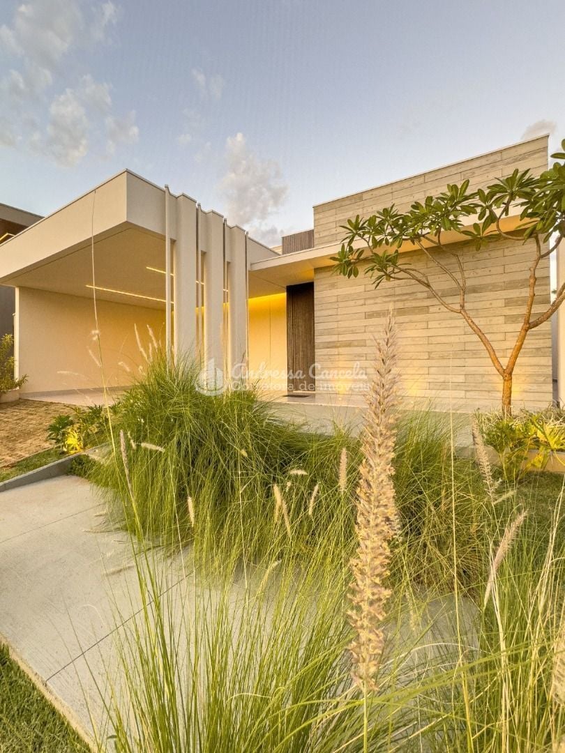 Casa, 3 quartos, 203 m² - Foto 1
