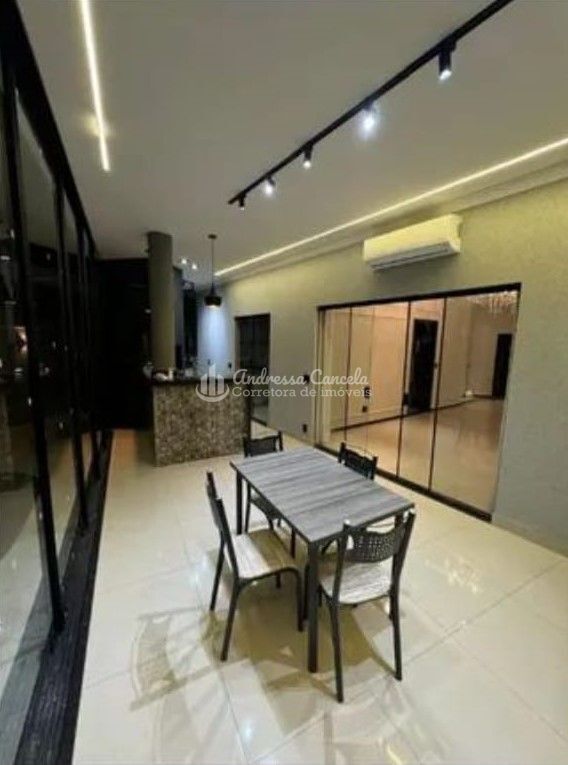 Casa, 3 quartos, 256 m² - Foto 8