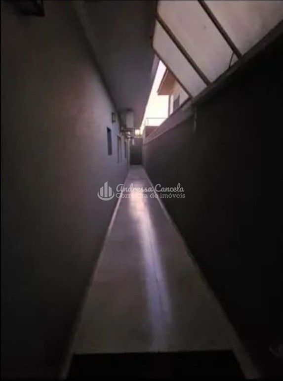 Casa, 3 quartos, 256 m² - Foto 2