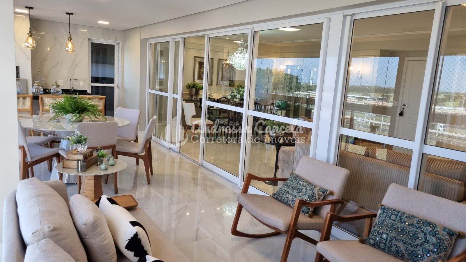 Apartamento, 3 quartos, 176 m² - Foto 2
