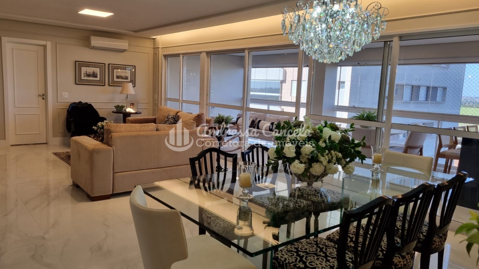 Apartamento, 3 quartos, 176 m² - Foto 1
