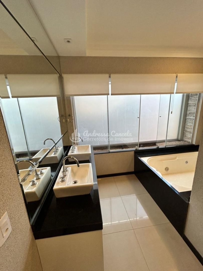 Casa, 3 quartos, 230 m² - Foto 15