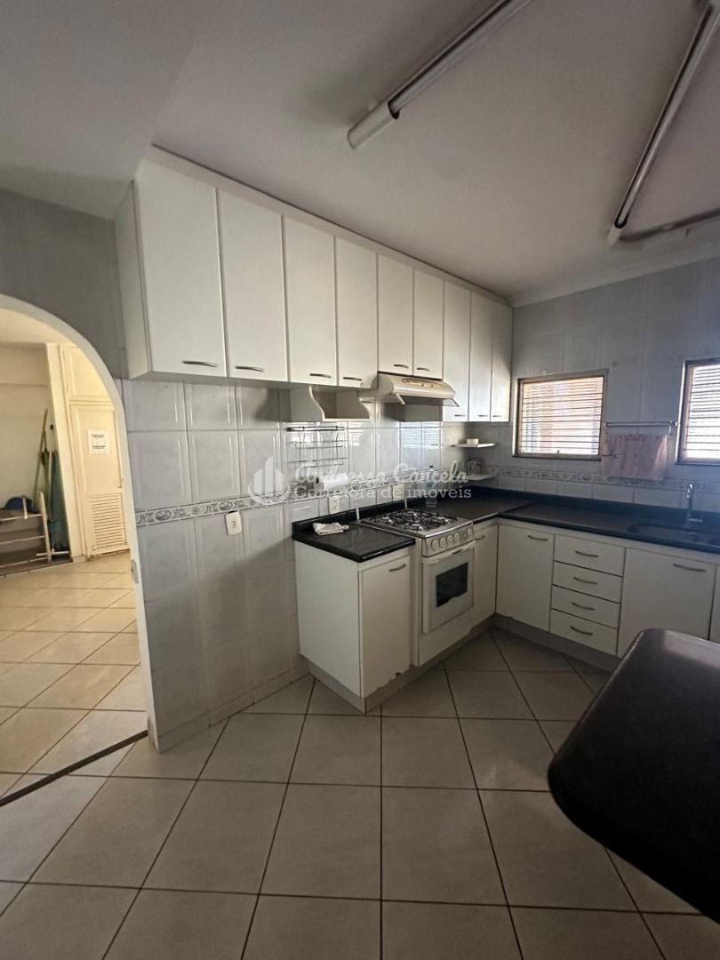 Casa, 5 quartos, 562 m² - Foto 9