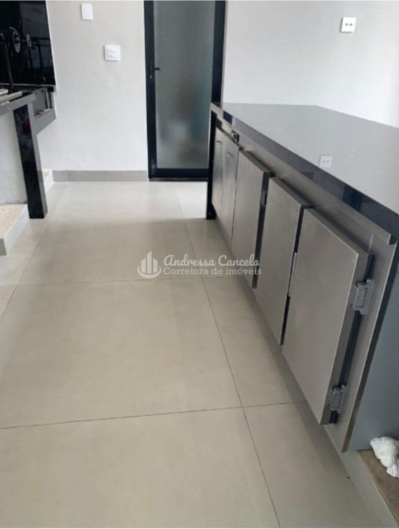 Casa, 3 quartos, 251 m² - Foto 15