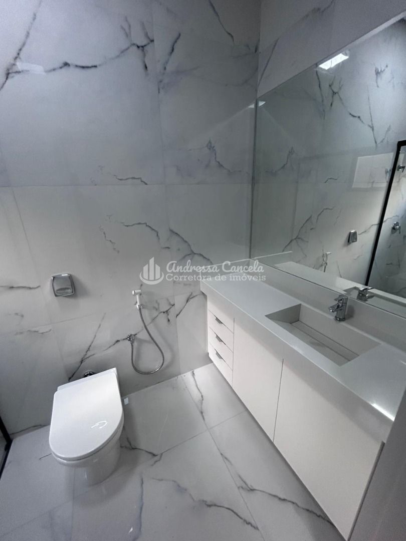 Casa, 3 quartos, 200 m² - Foto 8