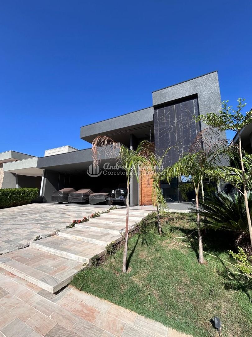 Casa, 4 quartos, 300 m² - Foto 1