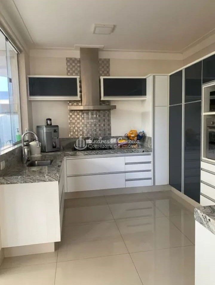 Casa, 3 quartos, 320 m² - Foto 7
