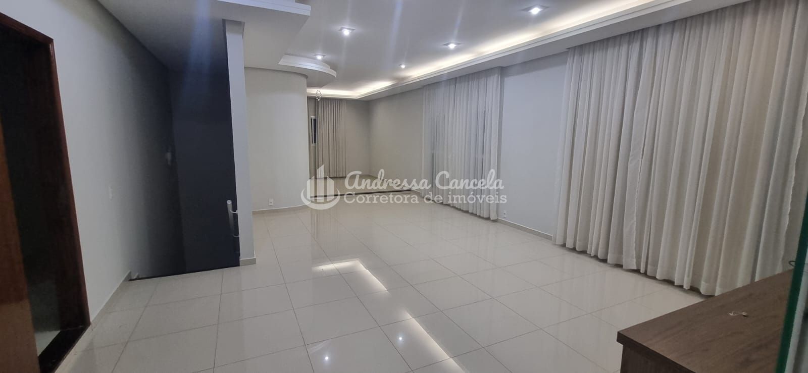 Sobrado, 3 quartos, 300 m² - Foto 24