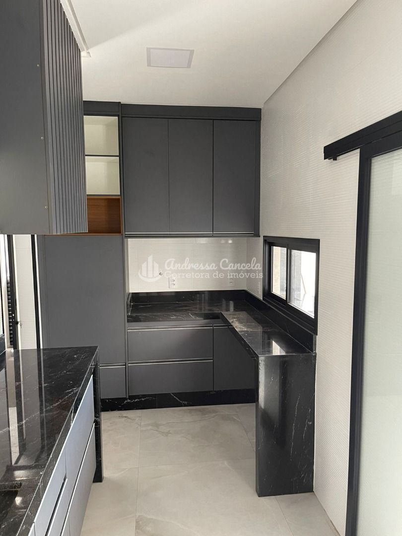 Casa, 3 quartos, 280 m² - Foto 9