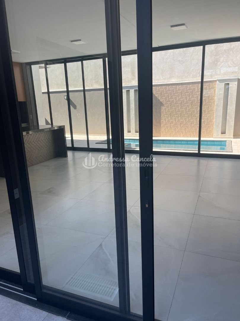 Casa, 3 quartos, 280 m² - Foto 24