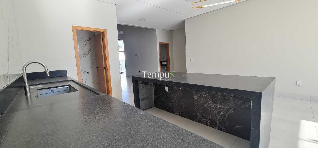 Casa, 3 quartos, 221 m² - Foto 21