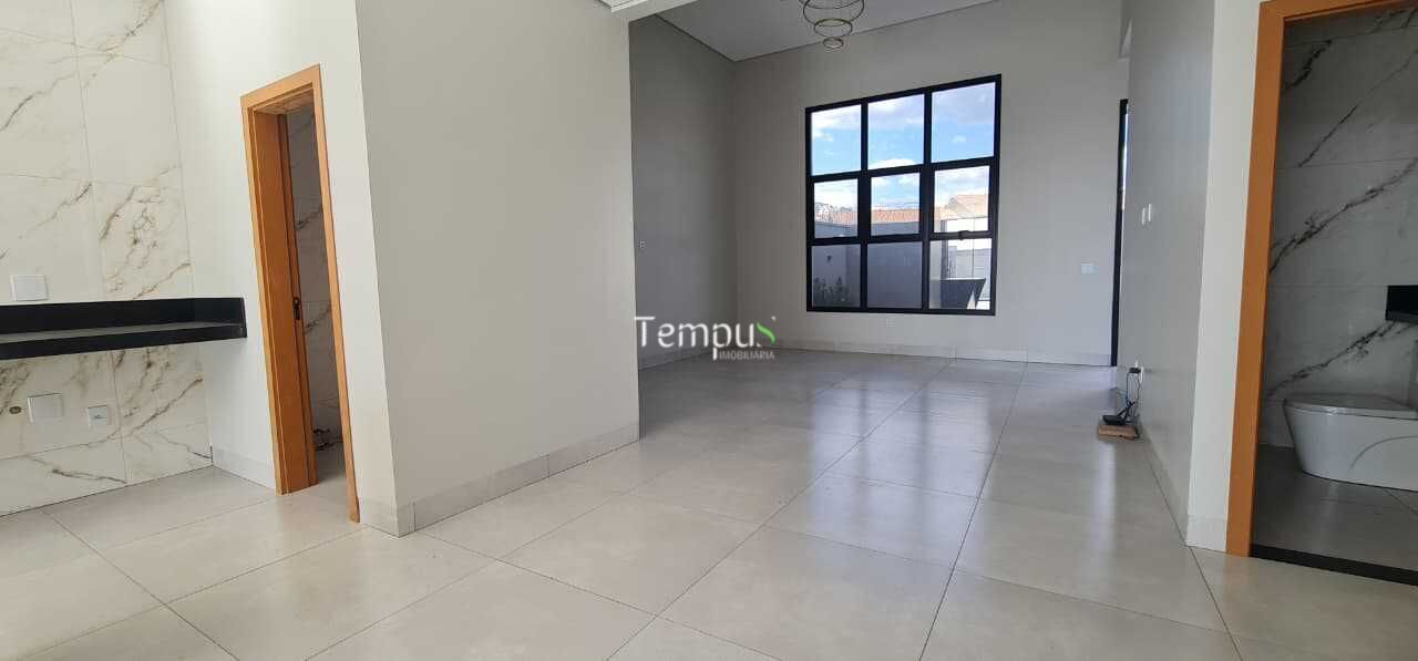 Casa, 3 quartos, 221 m² - Foto 35