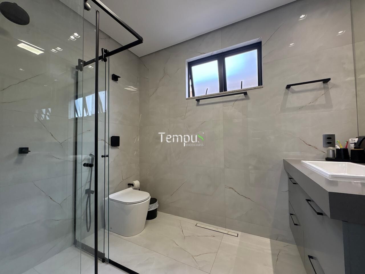 Sobrado, 4 quartos, 286 m² - Foto 8