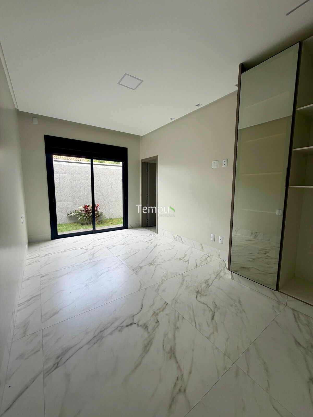 Casa, 4 quartos, 250 m² - Foto 17
