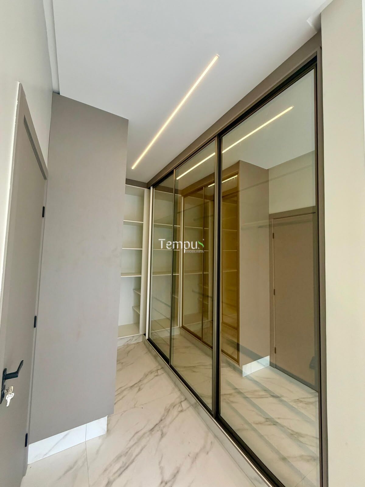 Casa, 4 quartos, 250 m² - Foto 14