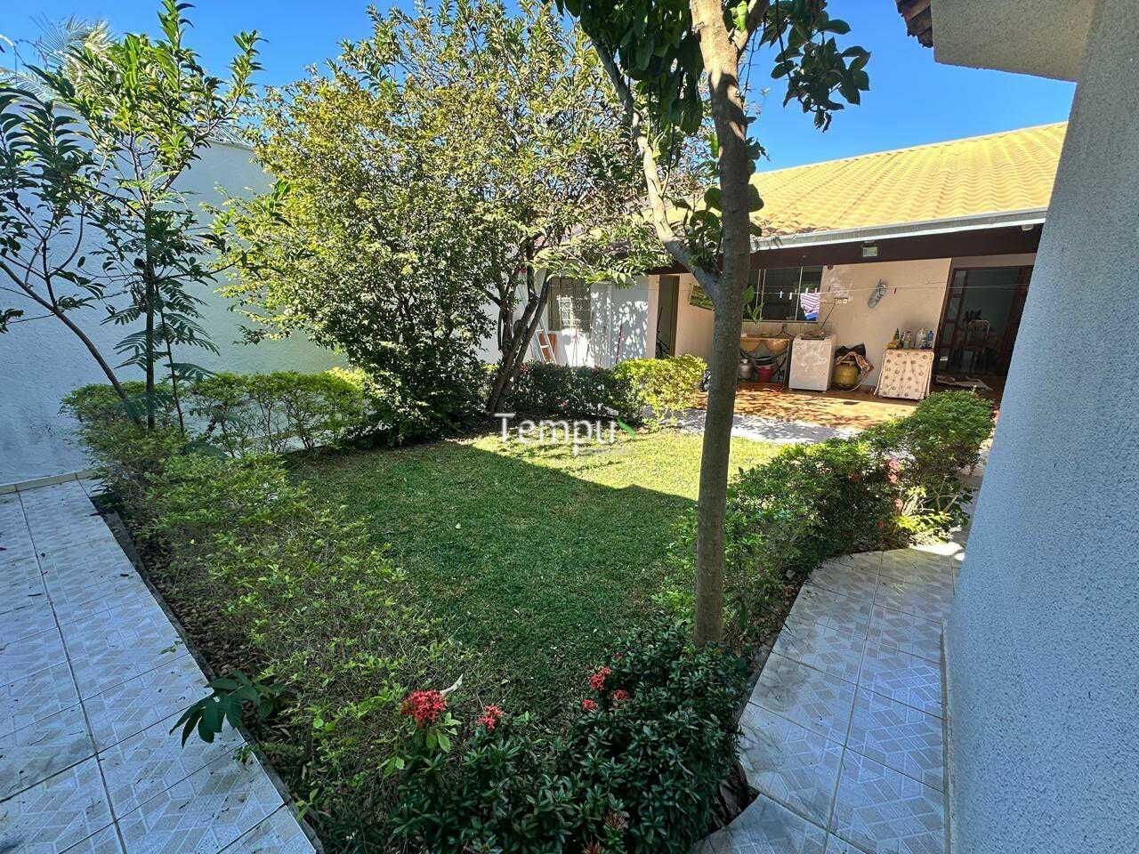 Casa, 4 quartos, 180 m² - Foto 31
