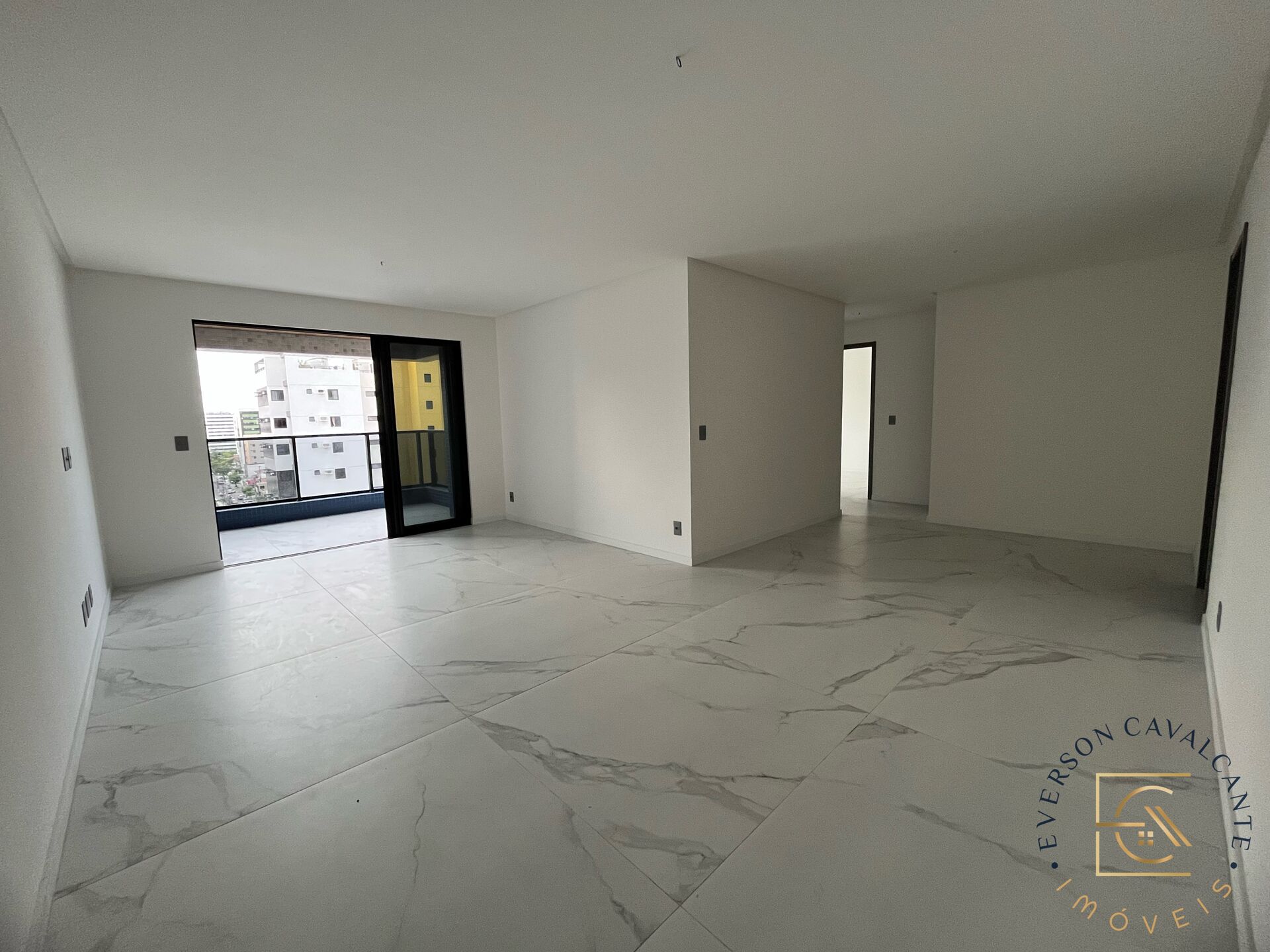Apartamento, 3 quartos, 133 m² - Foto 3