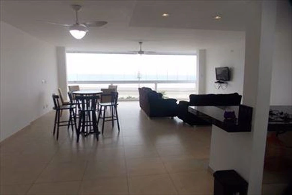 Apartamento Residencial para venda e locação, Gonzaga, Santos - AP1686.