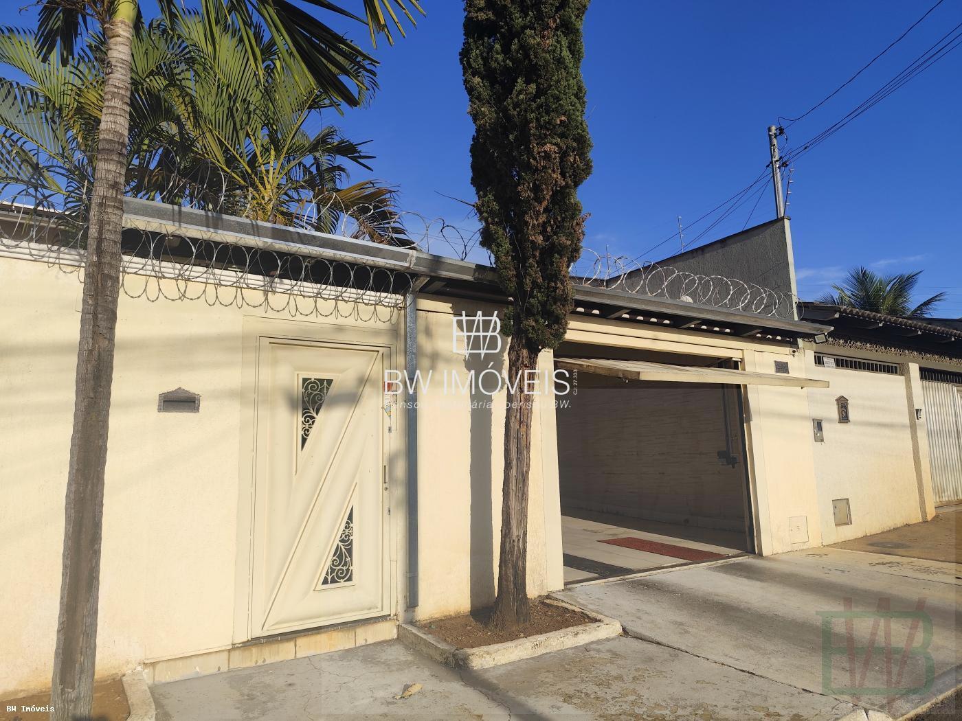 Casa, 3 quartos, 210 m² - Foto 4
