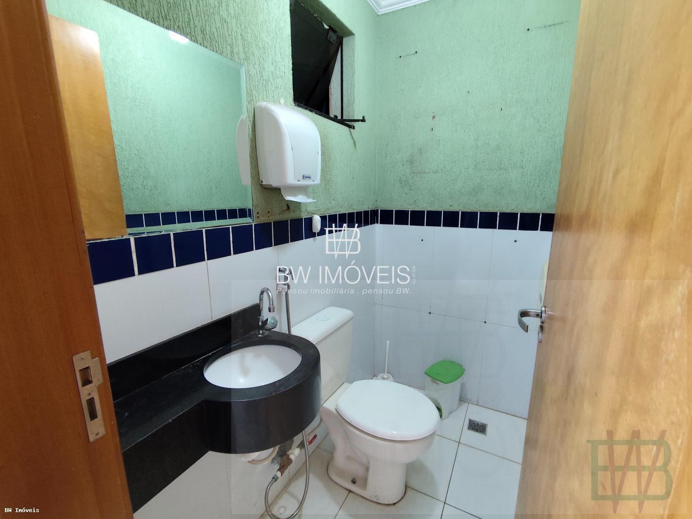 Casa, 3 quartos, 210 m² - Foto 29