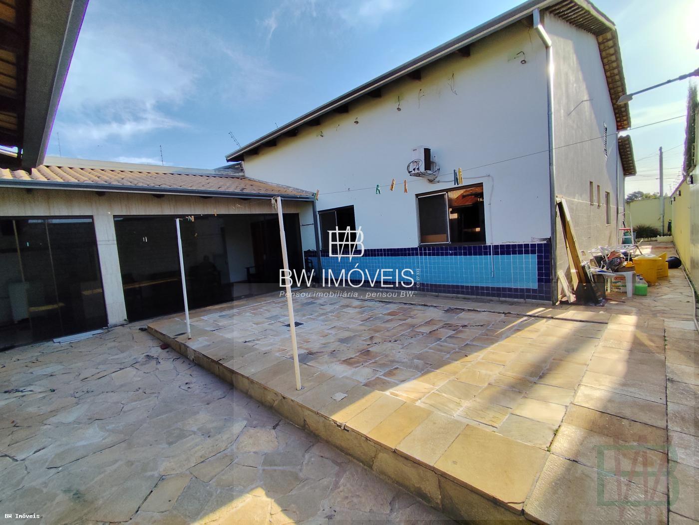 Casa, 3 quartos, 210 m² - Foto 35