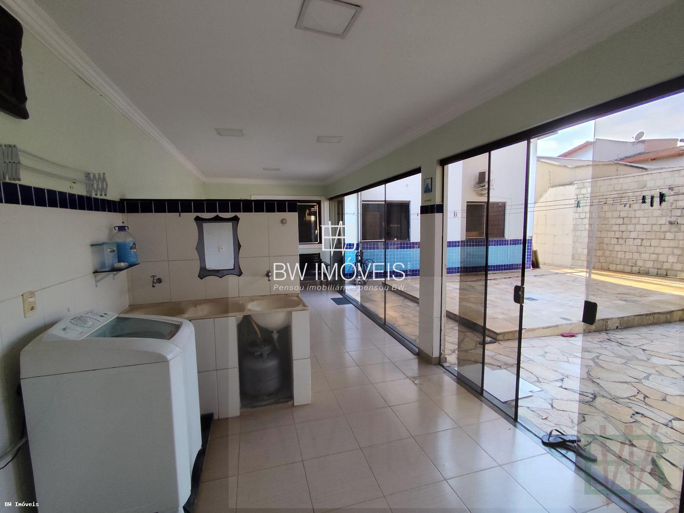 Casa, 3 quartos, 210 m² - Foto 17