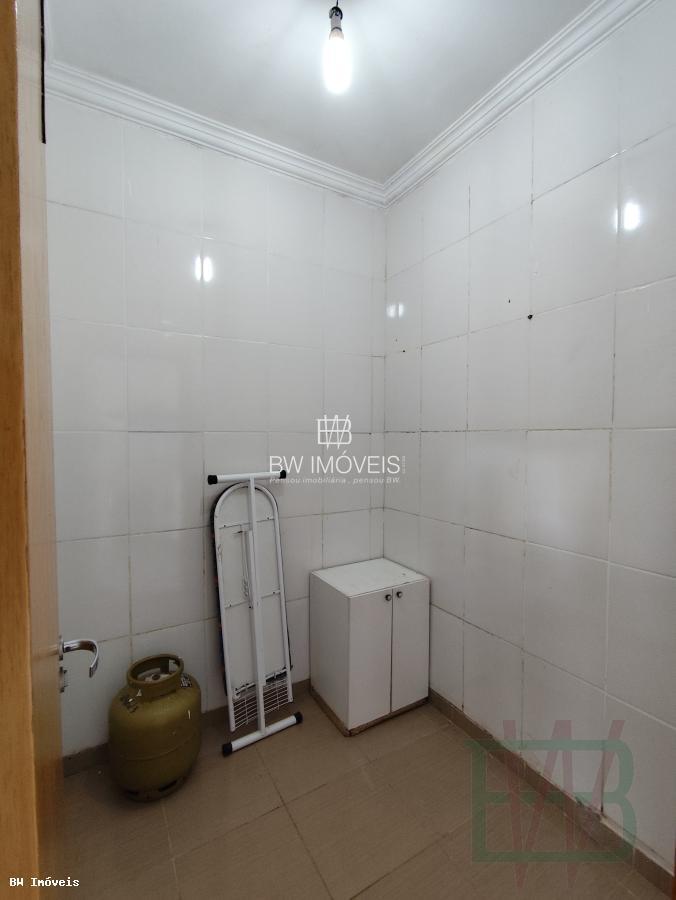 Casa, 3 quartos, 210 m² - Foto 16