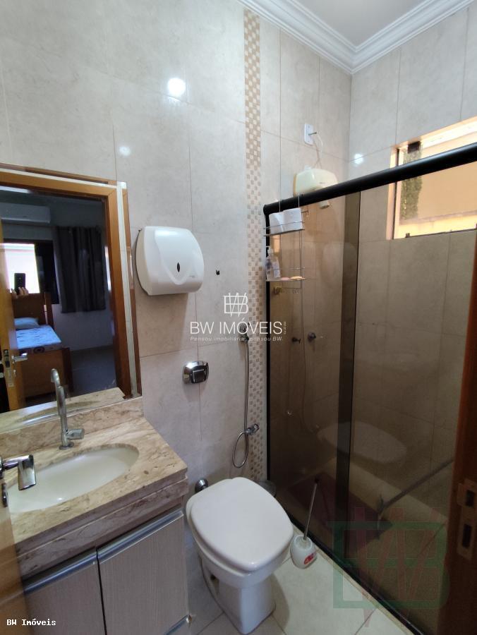 Casa, 3 quartos, 210 m² - Foto 22