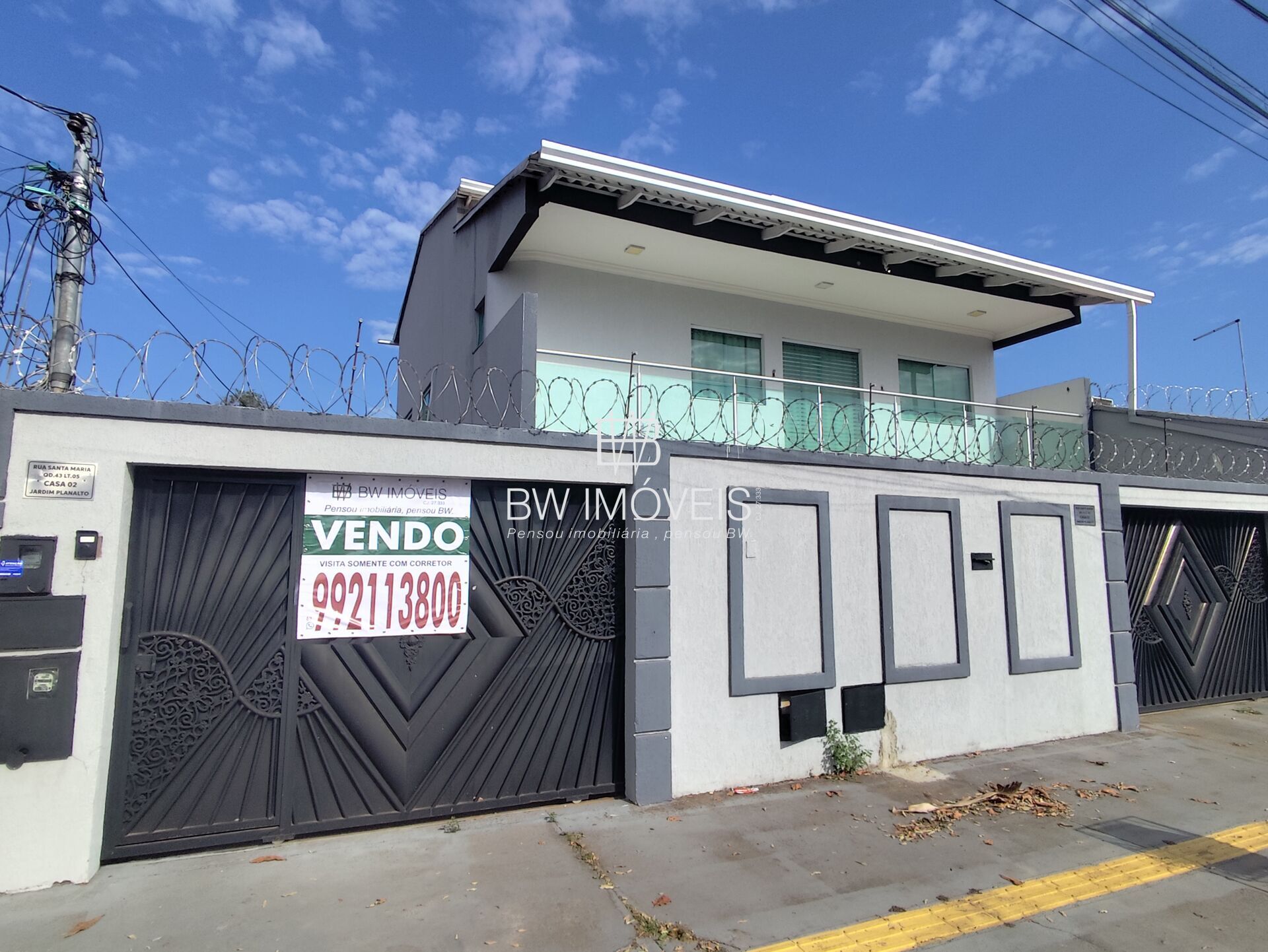 Sobrado, 3 quartos, 420 m² - Foto 1