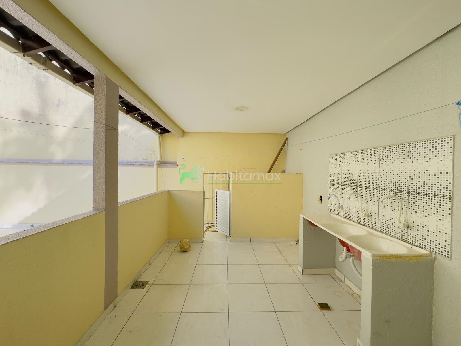 Casa, 3 quartos, 200 m² - Foto 9