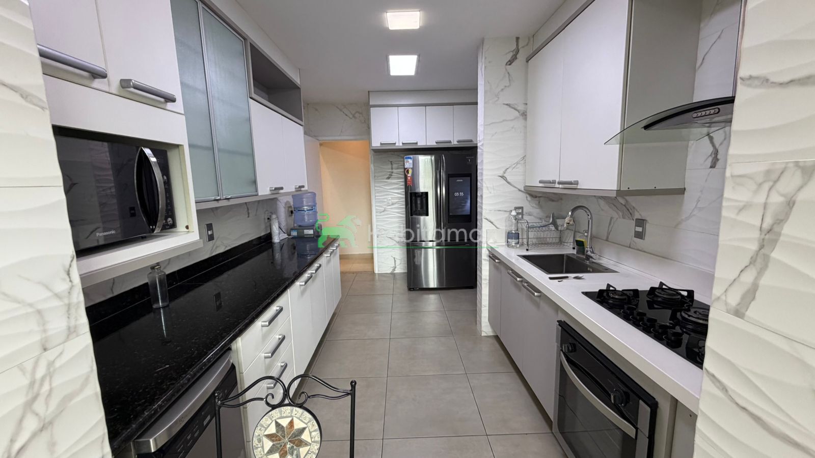 Apartamento, 3 quartos, 204 m² - Foto 2