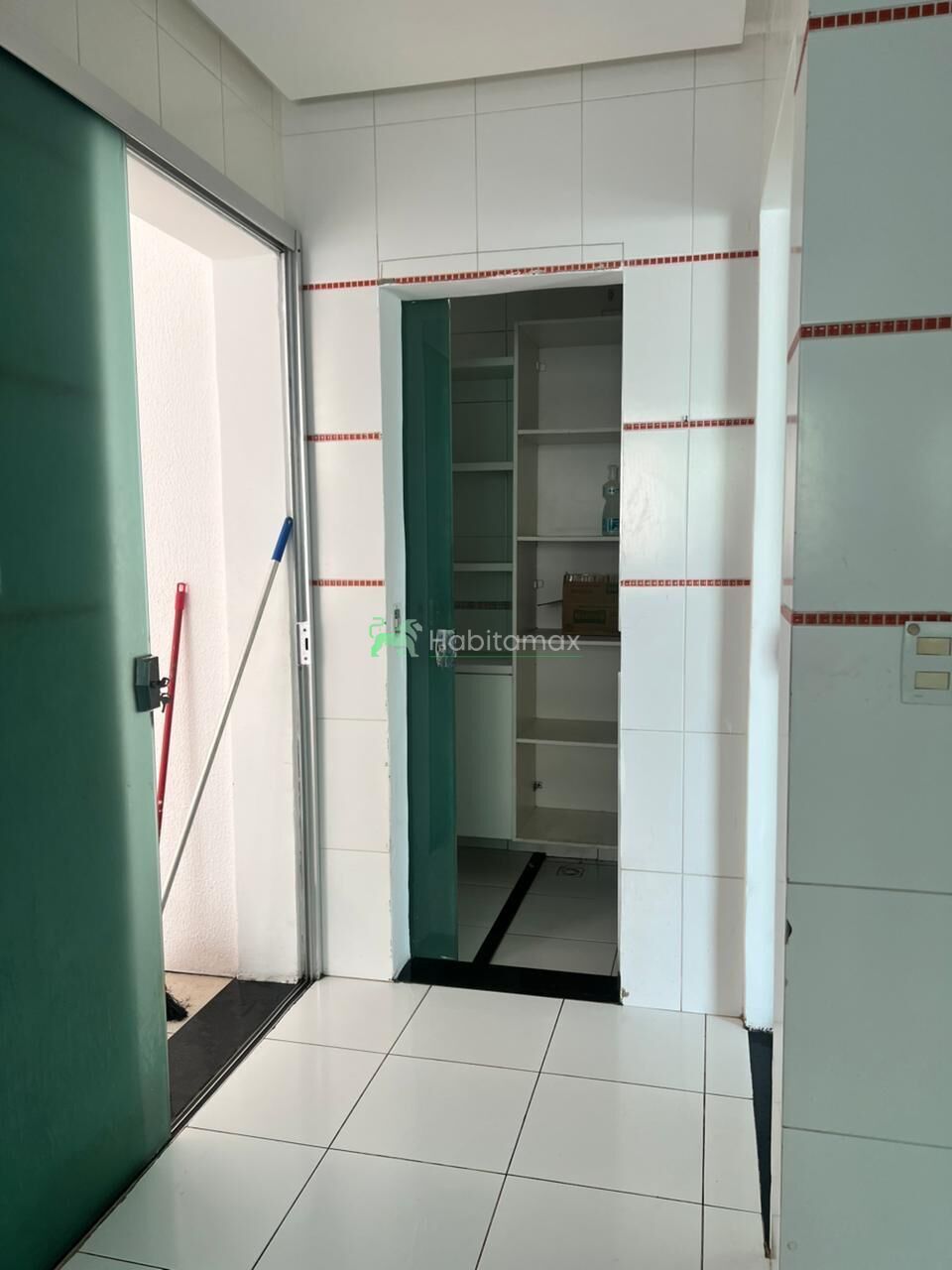 Casa, 5 quartos, 360 m² - Foto 4