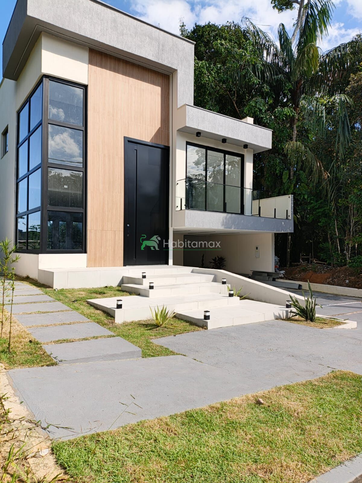 Casa, 4 quartos, 315 m² - Foto 1