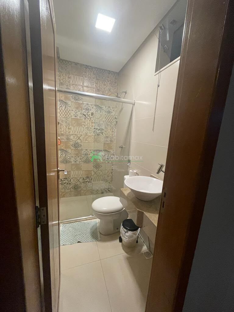 Casa, 3 quartos, 250 m² - Foto 9
