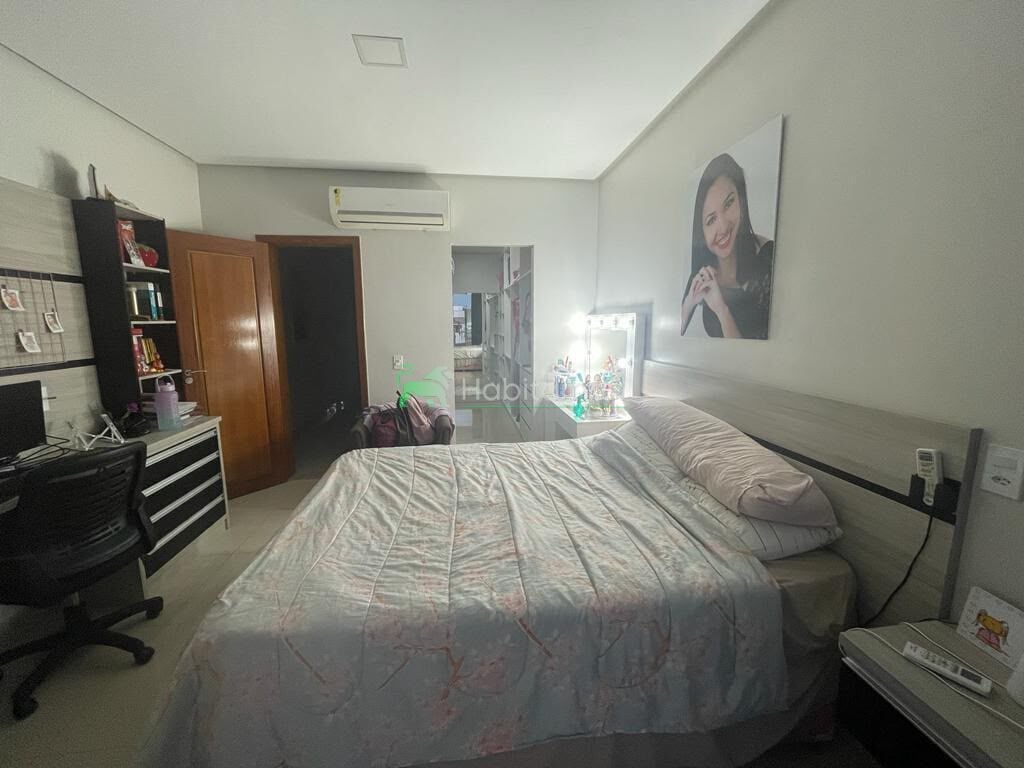 Casa, 3 quartos, 250 m² - Foto 19