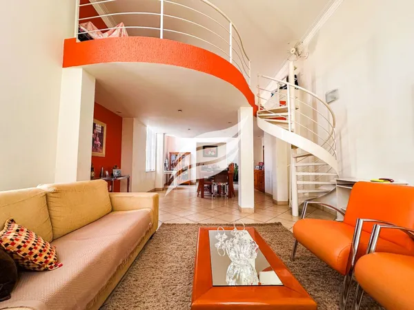 Casa à venda no bairro Aeroporto em Araçatuba/SP